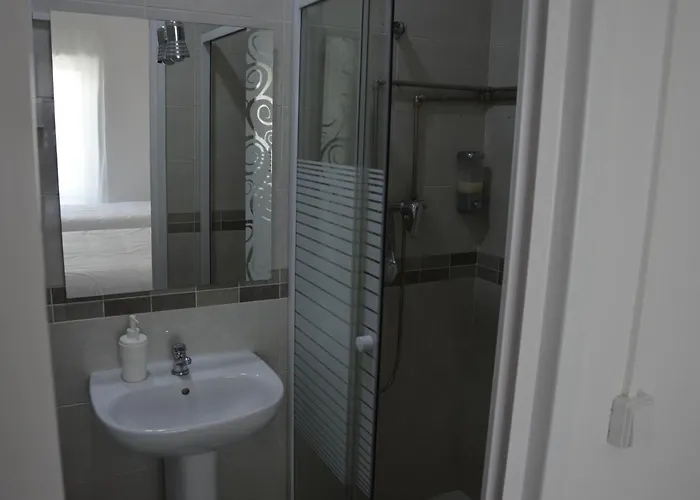 Πανσιόν Lx Center 2*