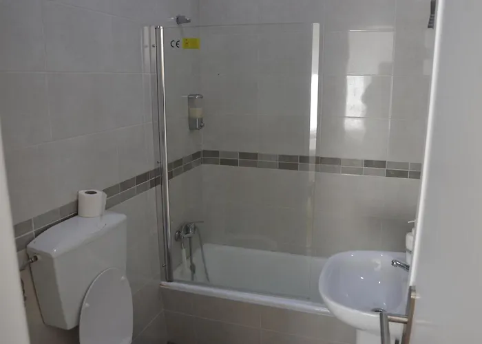 Lx Center Pensjonat 2*