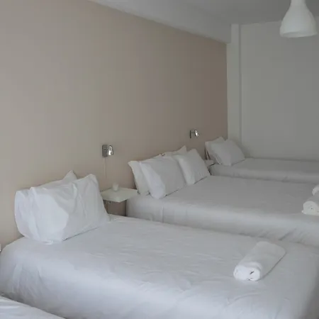 Pensión Lx Center