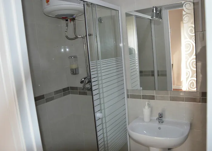 Guest house Lx Center